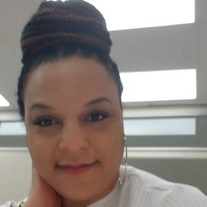 Meet your Posher, Kellie